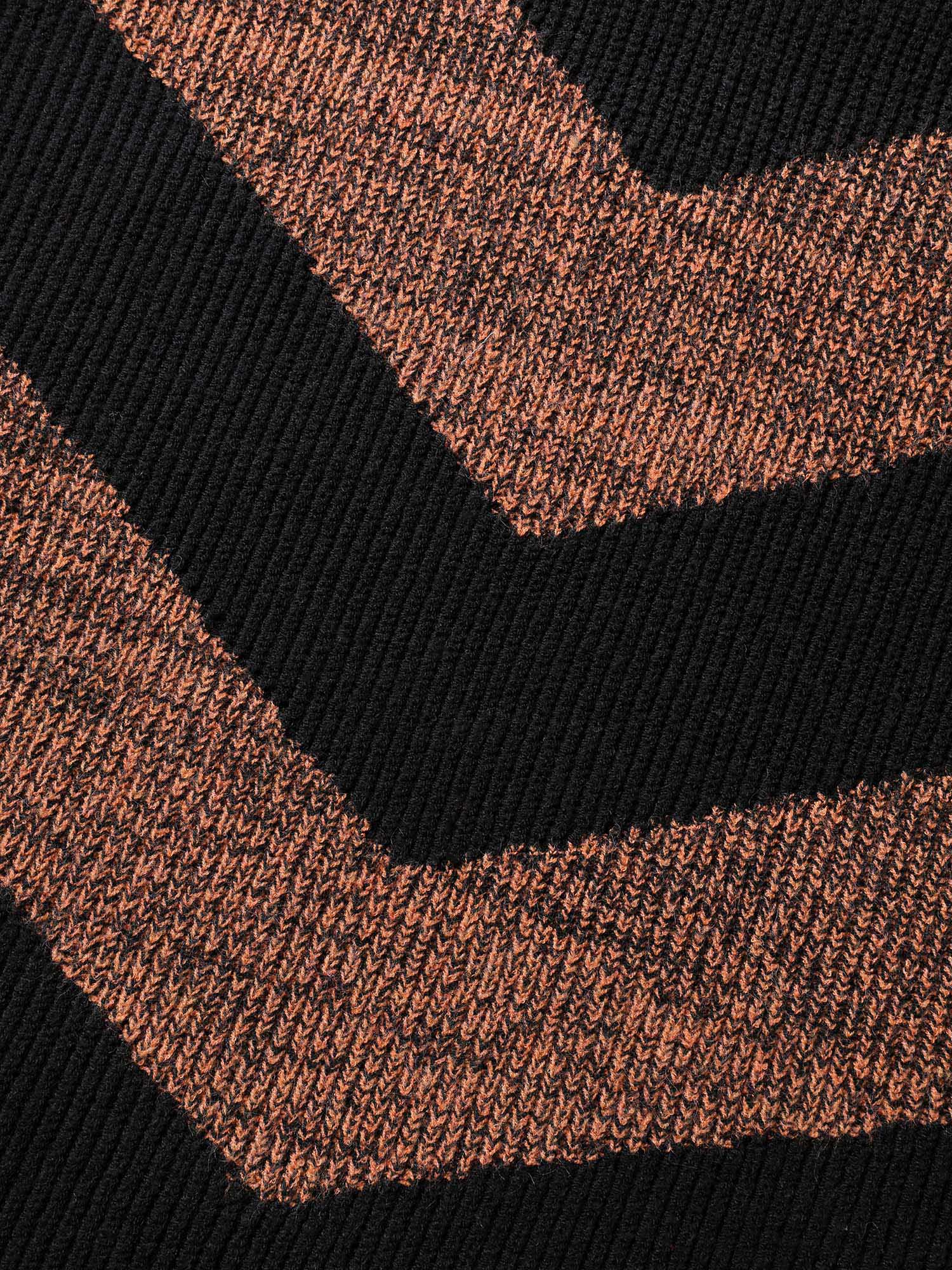 Blended Yarn Colorblock Hooded Pullover - Image 6