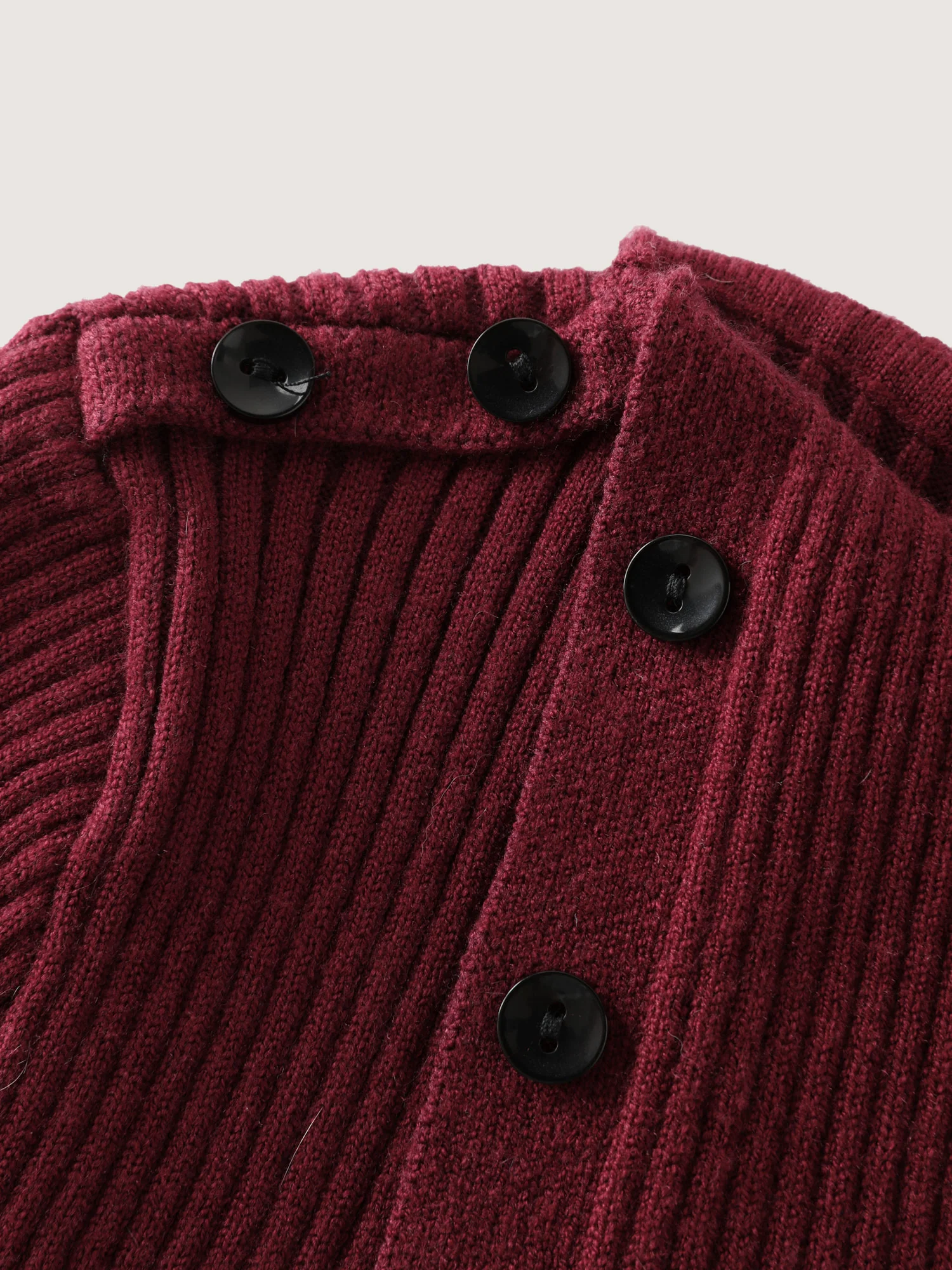 Collar Button Fitted Slit Fitted Pullover - Image 5