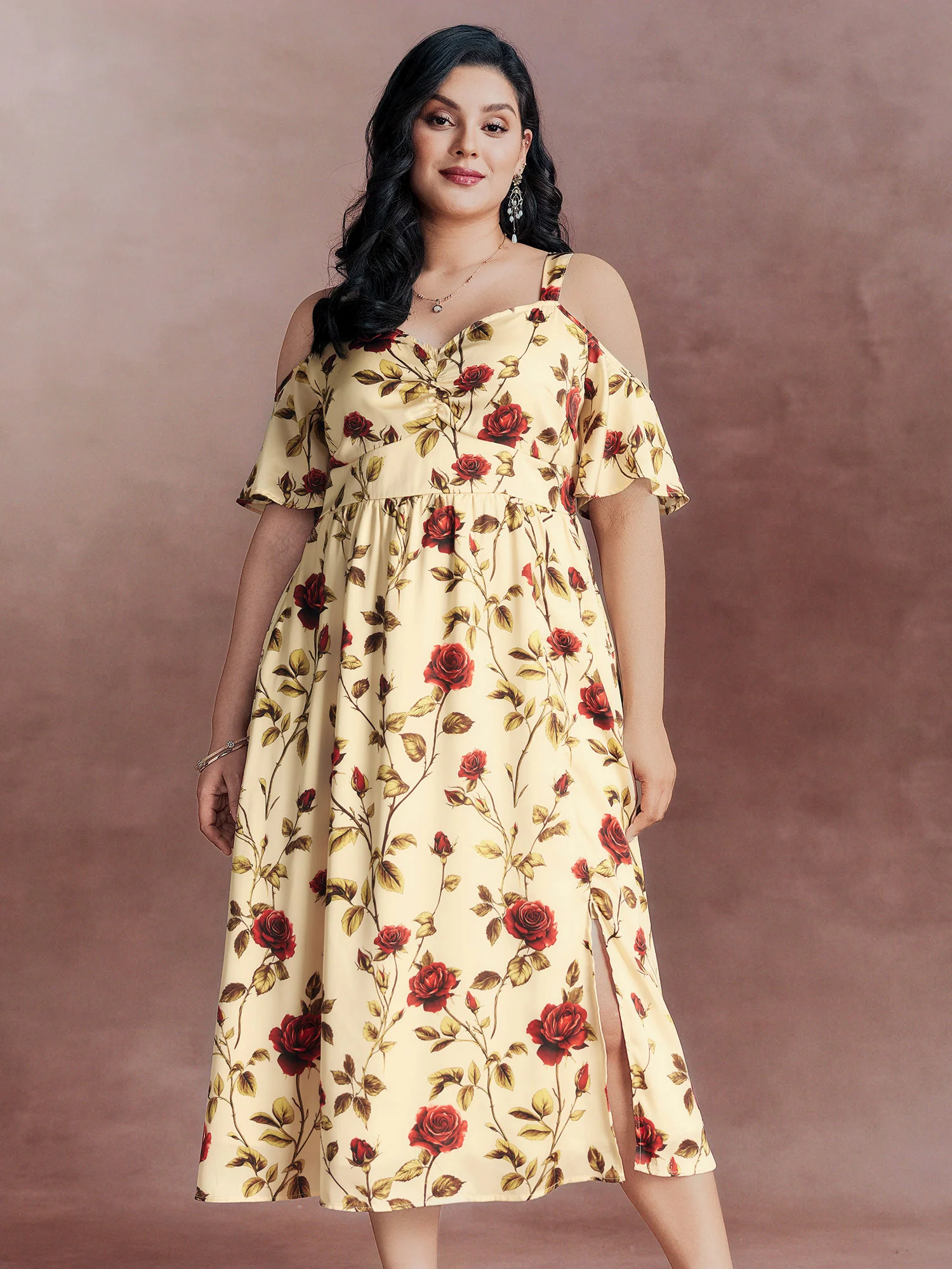 Floral Romance Cut-Out Shoulder Shirred Midi Dress - Image 3