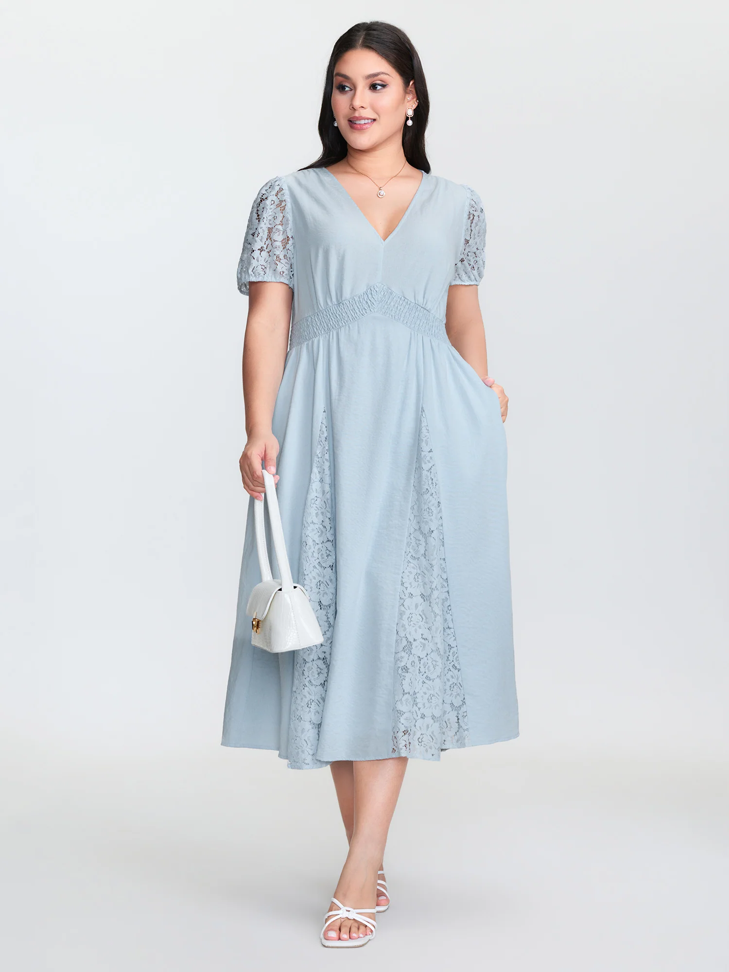 Lace Panels Shirred Waist Midi Dress - Image 3