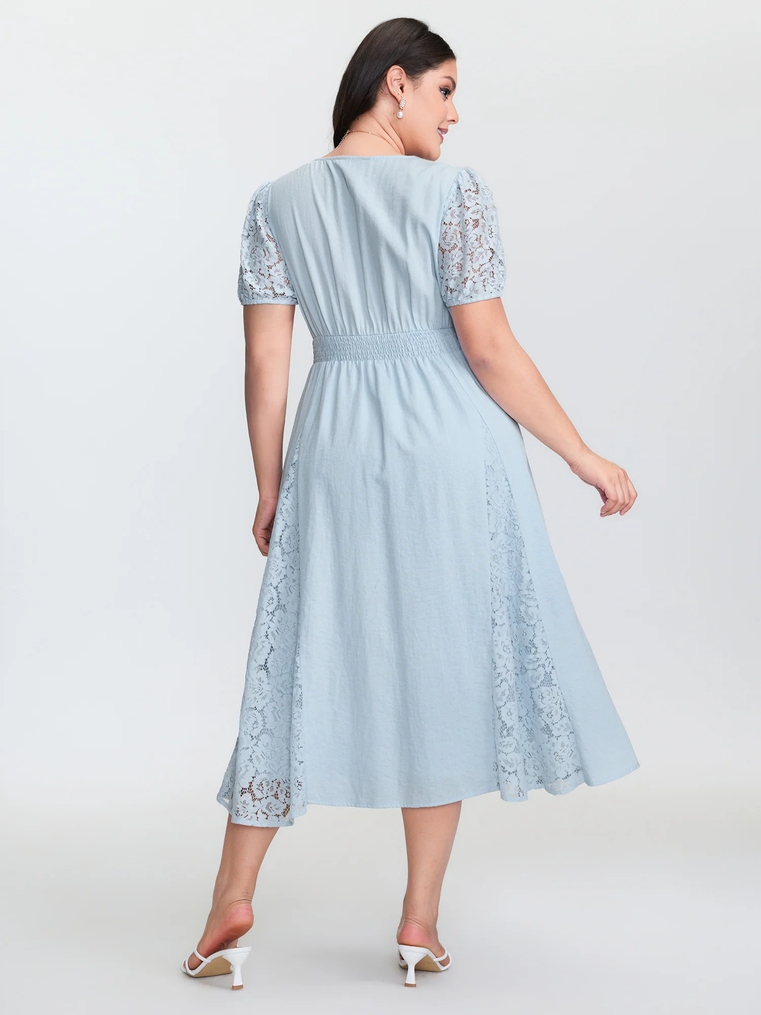 Lace Panels Shirred Waist Midi Dress - Image 4