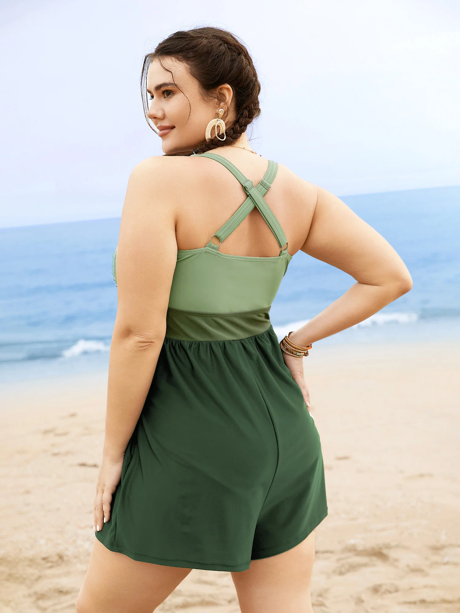 Patchwork Contrast Crossover One Piece Swimsuit - Image 10