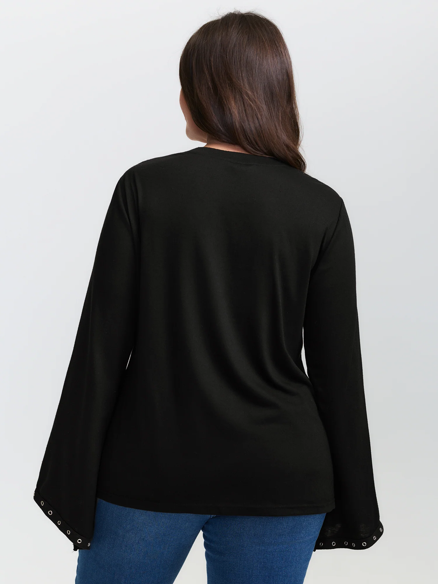 Peek-A-Boo Cut-Out Neckline T-shirt - Image 5