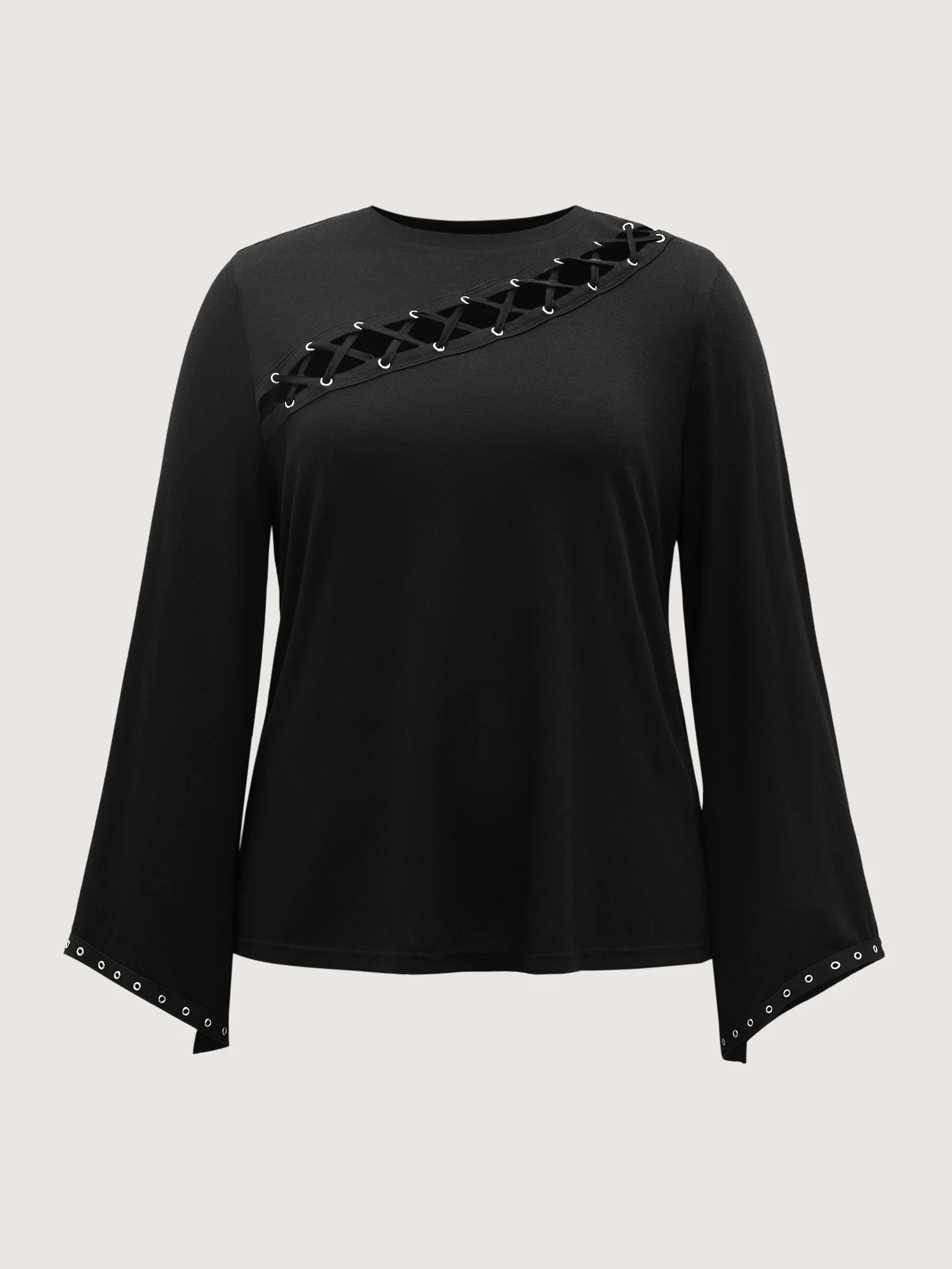 Peek-A-Boo Cut-Out Neckline T-shirt - Image 8
