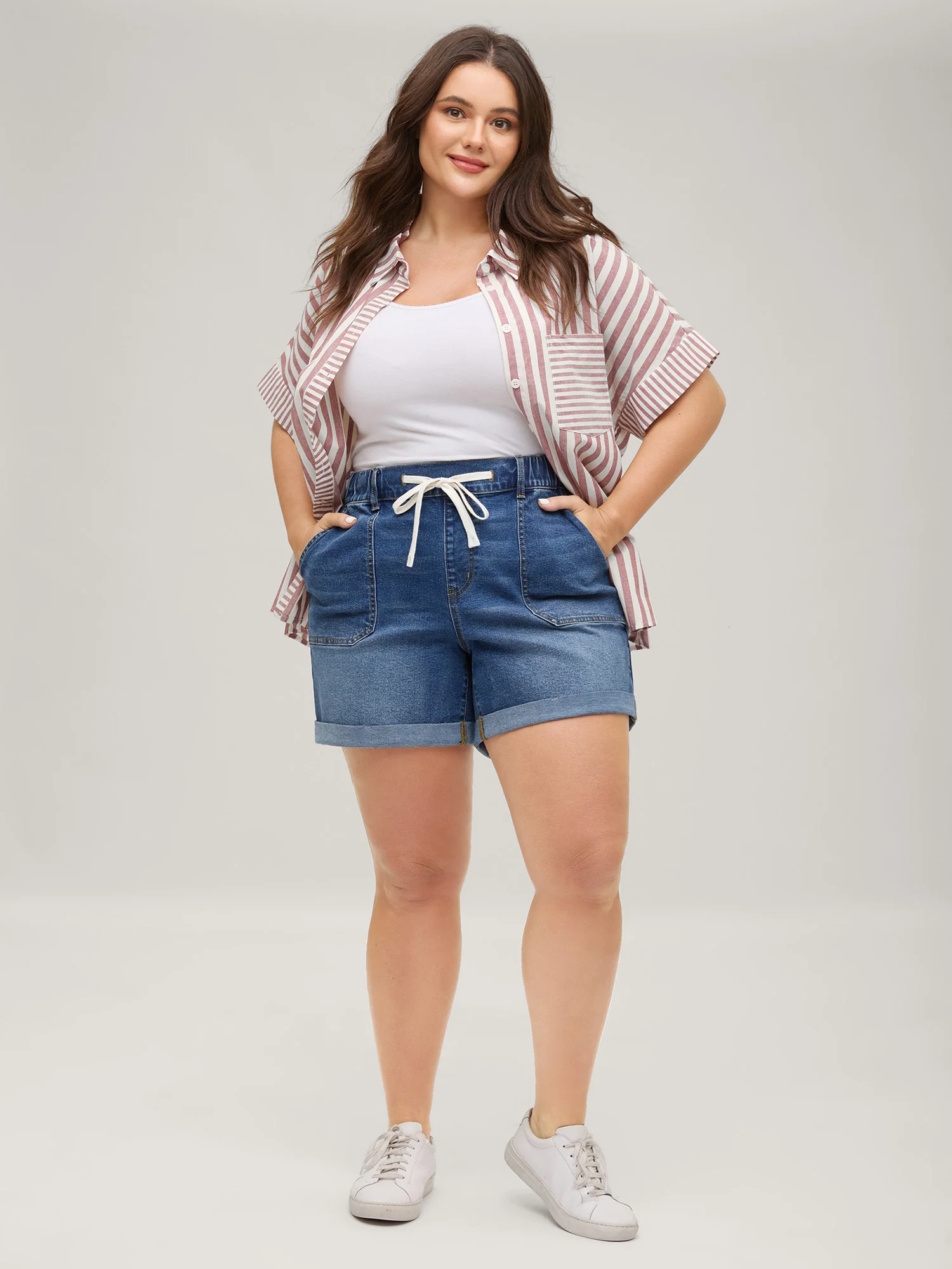 Pull-On Folded Hem High-Rise Denim Shorts - Image 5