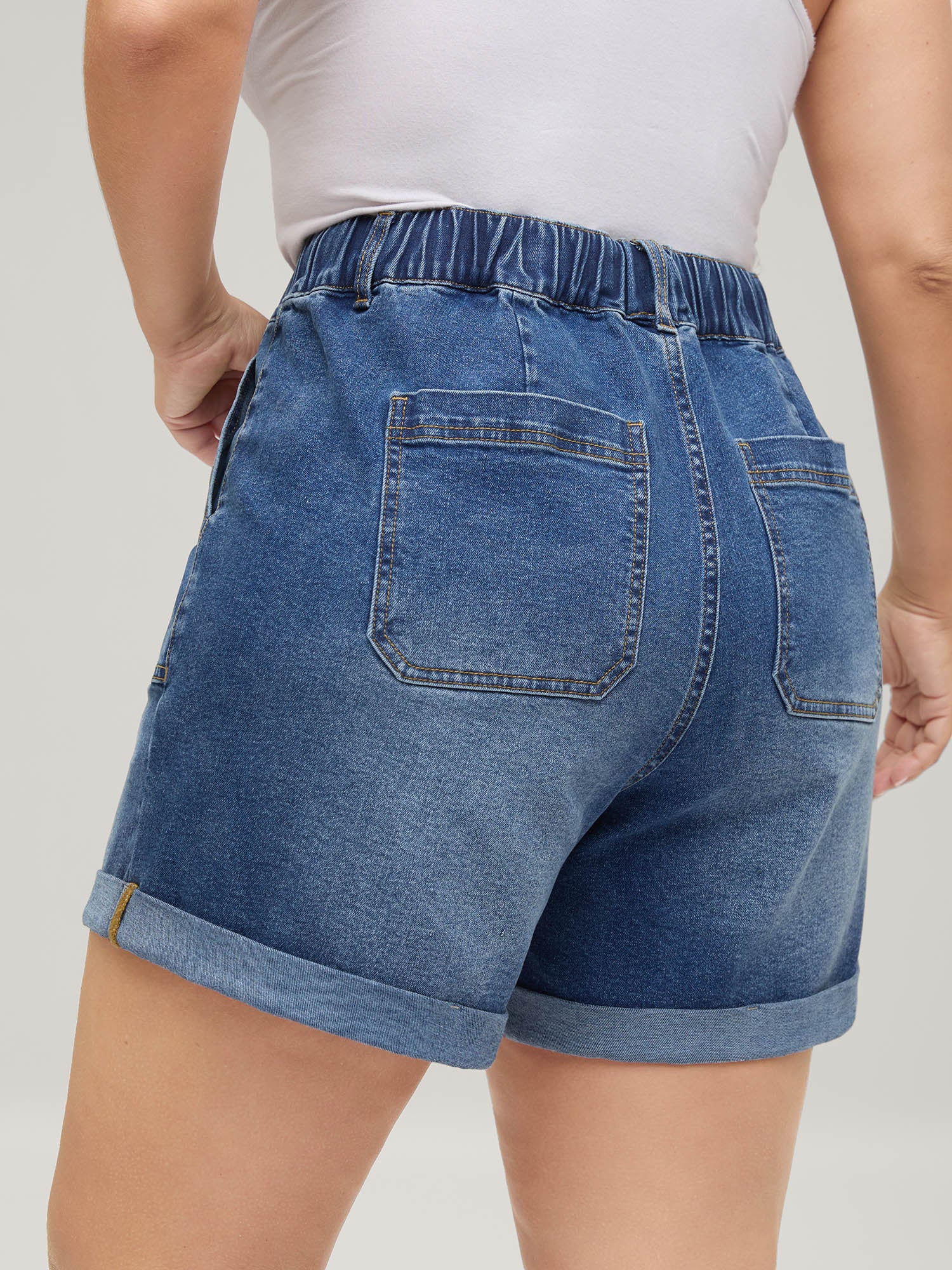 Pull-On Folded Hem High-Rise Denim Shorts - Image 6