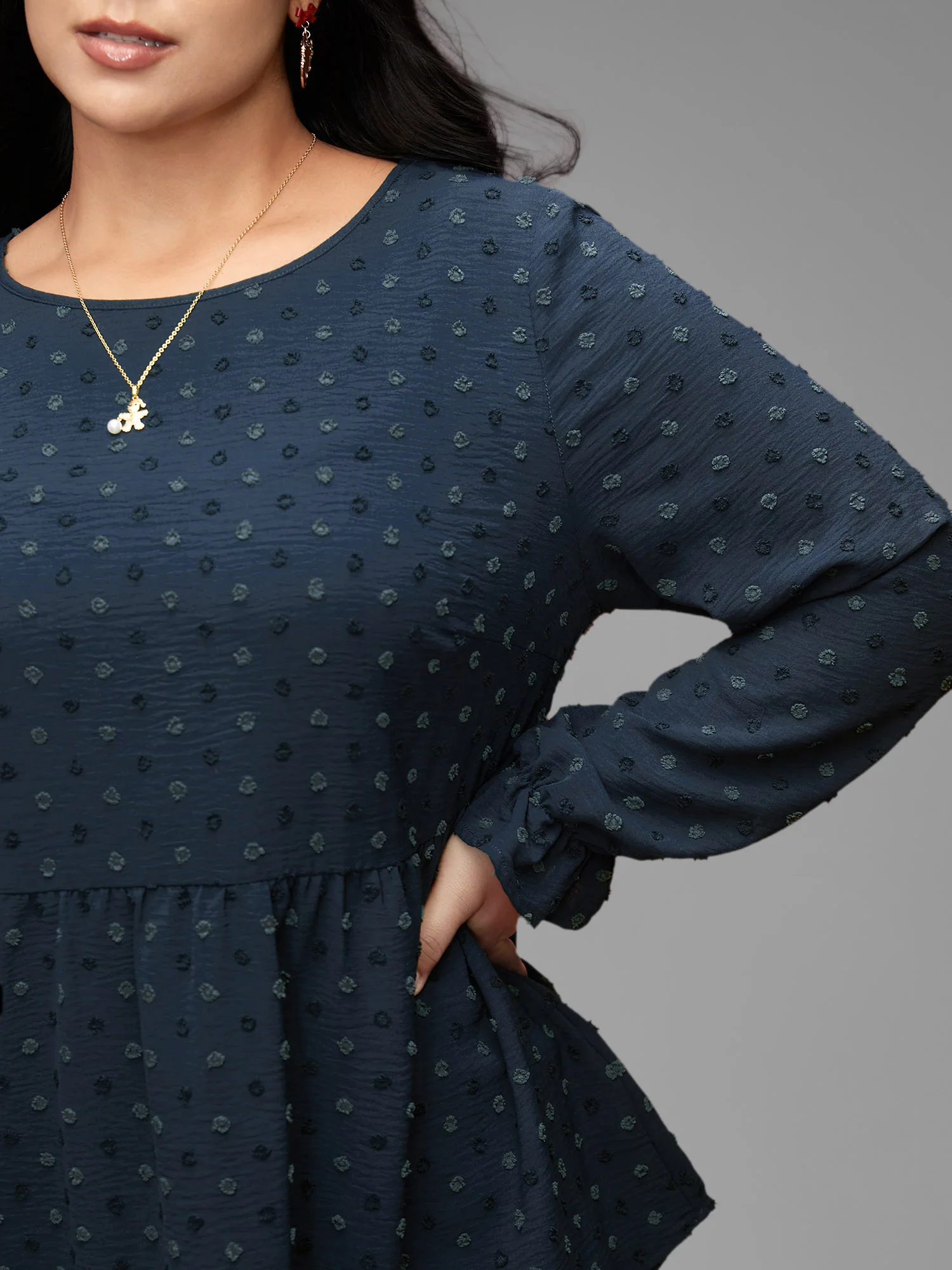 Textured Dot Elastic Cuffs A-line Blouse - Image 10
