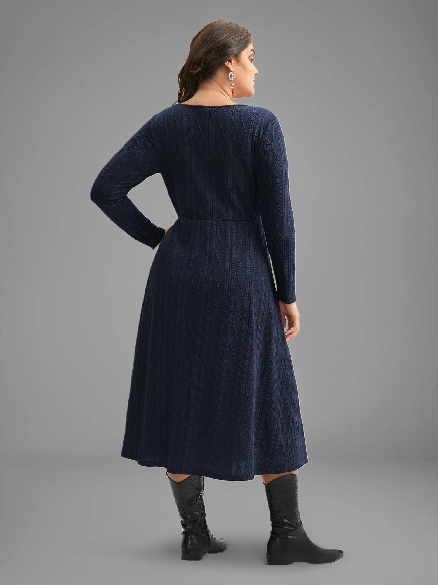 Textured Knit Fit-And-Flare Midi Dress - Image 4