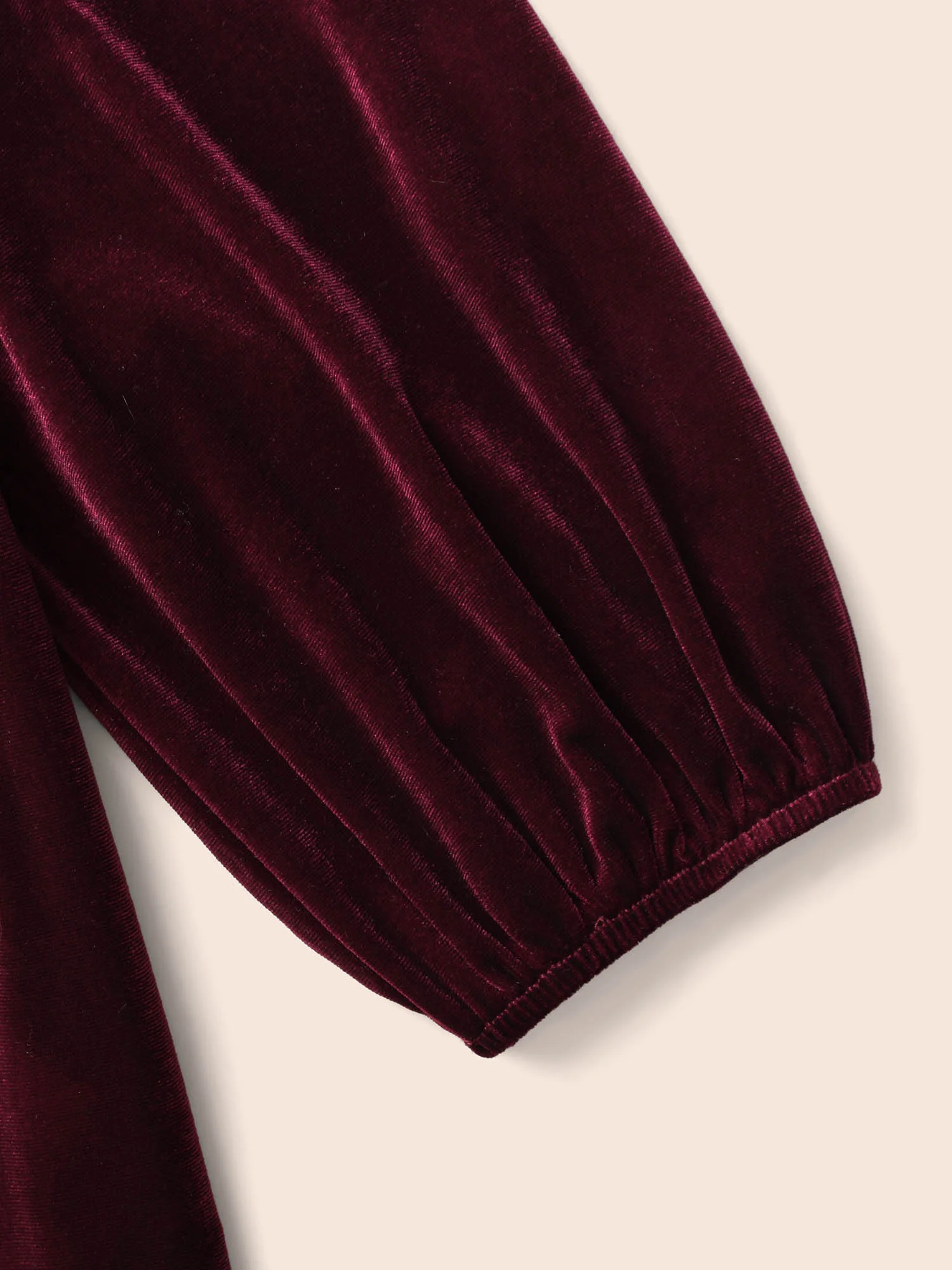 Velvet Heart Neckline Gathered Blouse - Image 6