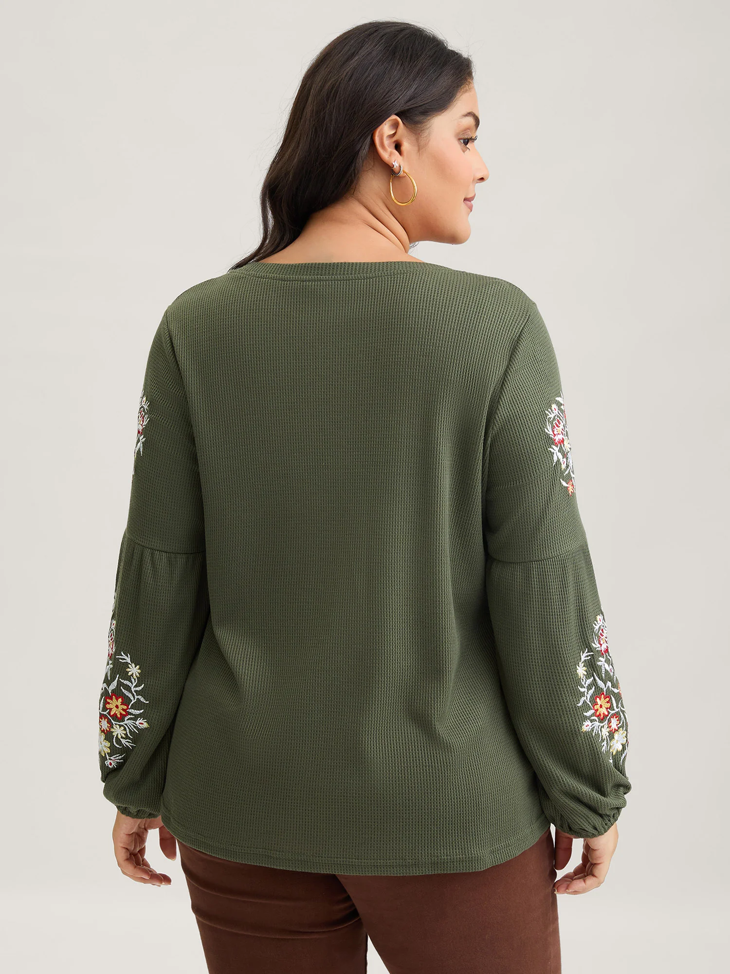 Waffle Knit Floral Embroidered Lantern Sleeve T-shirt - Image 13