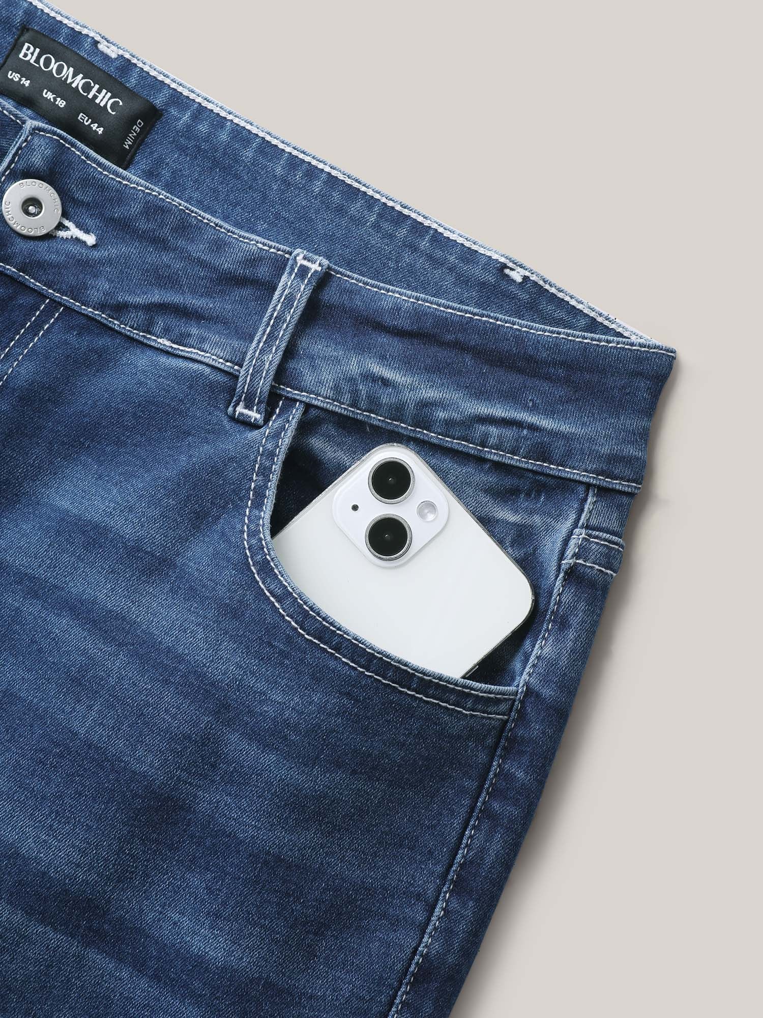 Folded Hem High-Rise Skinny-Fit Capri Jeans - Image 7